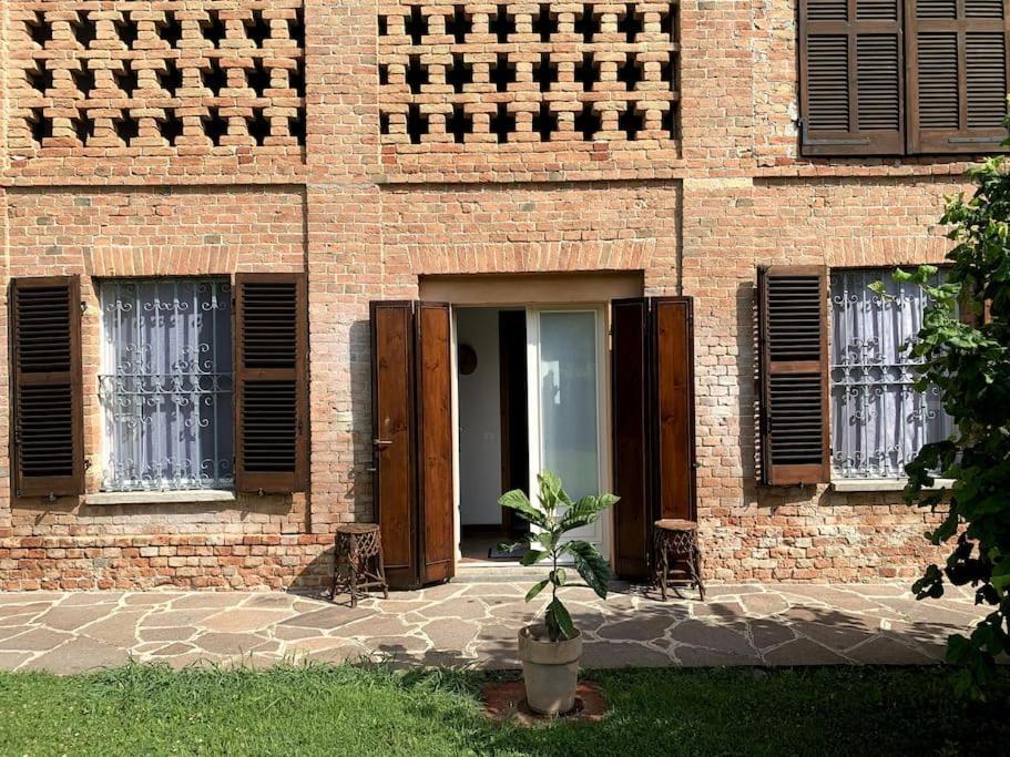 Apart-Agriturismo "La Colomba" نيتسا مونفيراتو المظهر الخارجي الصورة